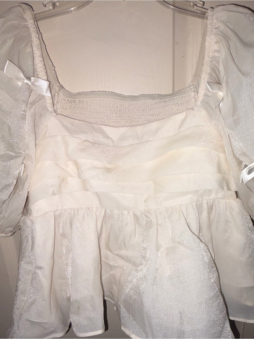 Women’s White Puff Sleeve Ruffle Blouse